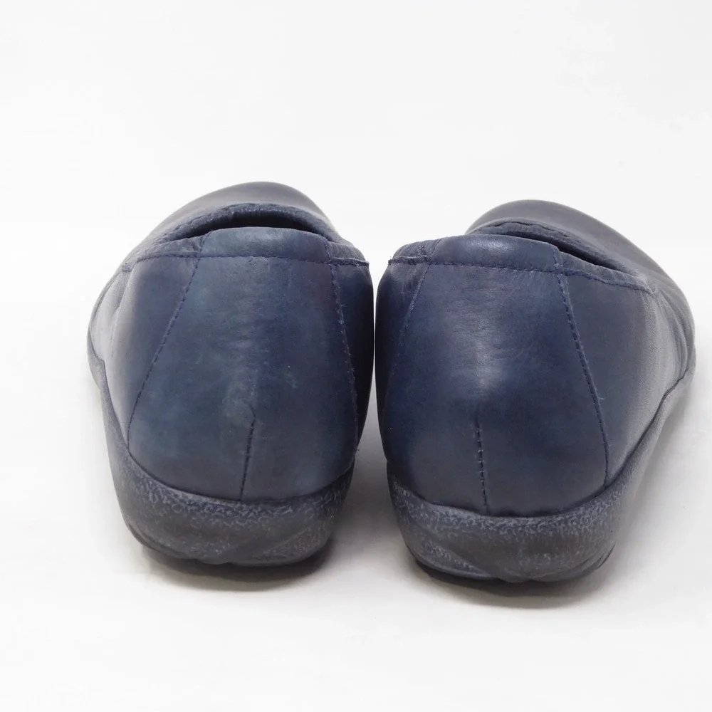 Naot Taupo Womens Flats Navy Blue Leather Comfort Slip On Shoes Size 8